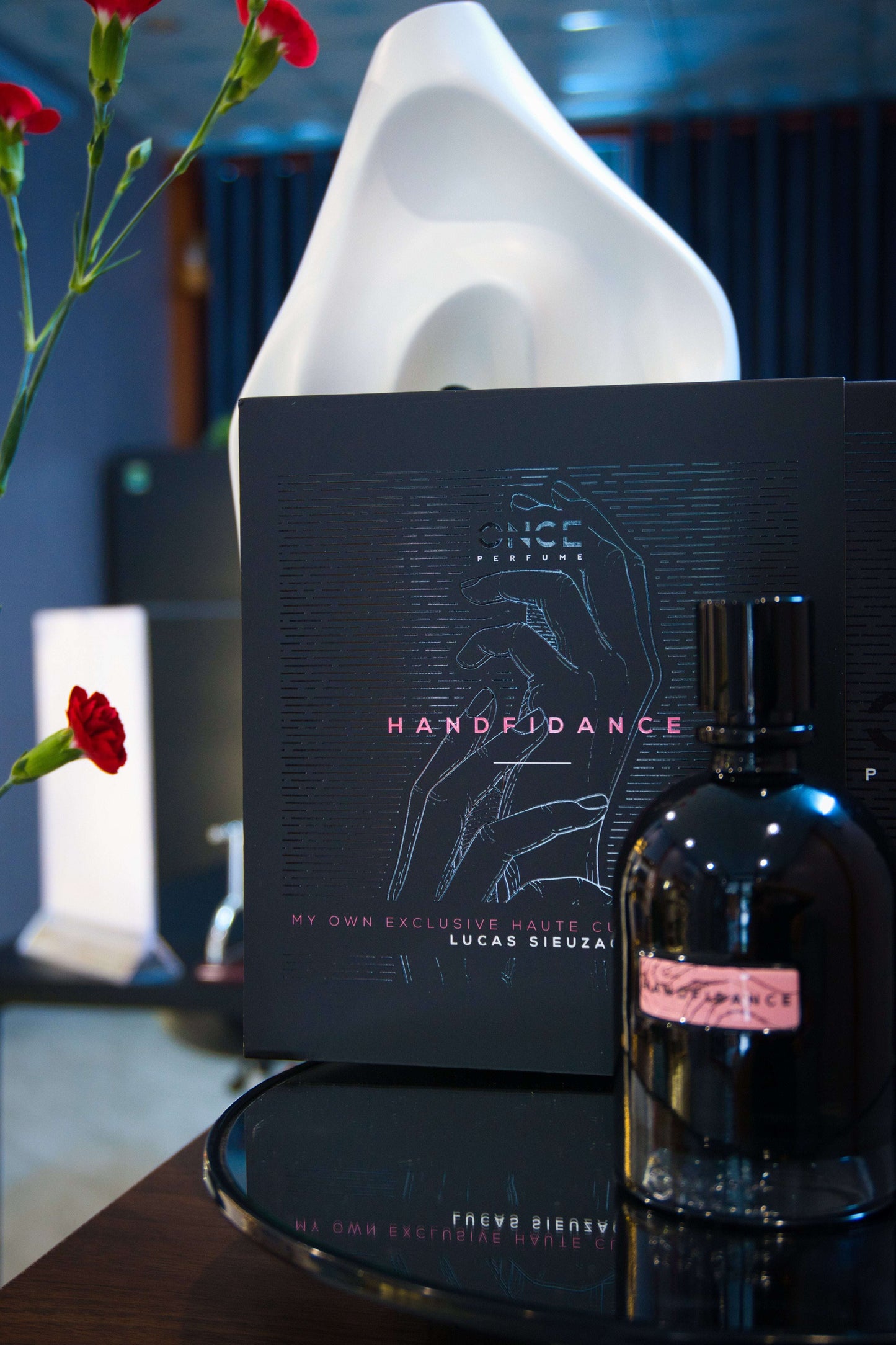 Once Perfume Handfidance