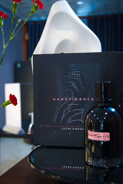 Once Perfume Handfidance