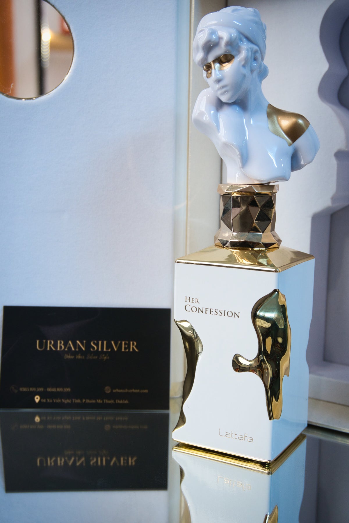 Her Confession Lattafa Perfumes